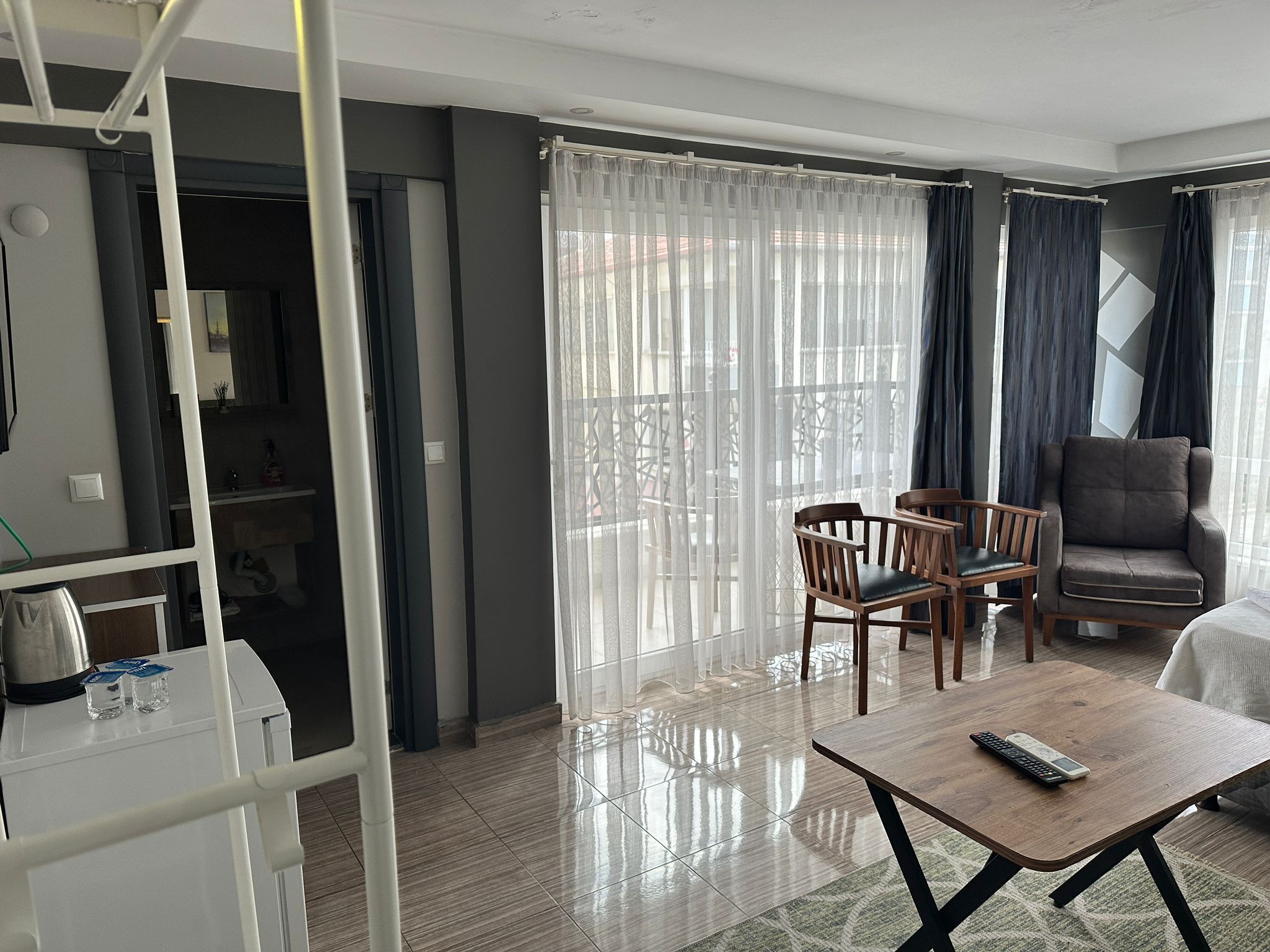 Lion Boutique Hotel 3*