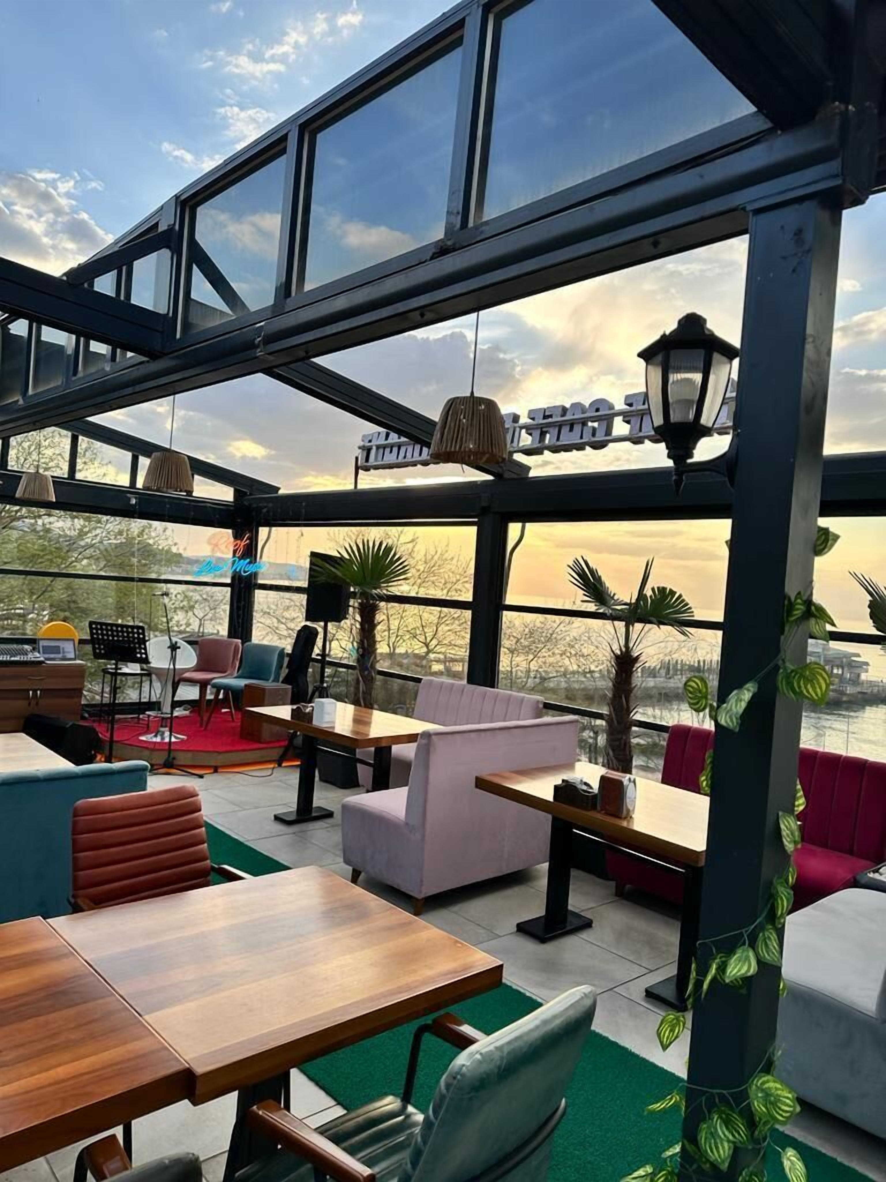 Lion Boutique Hotel 3*