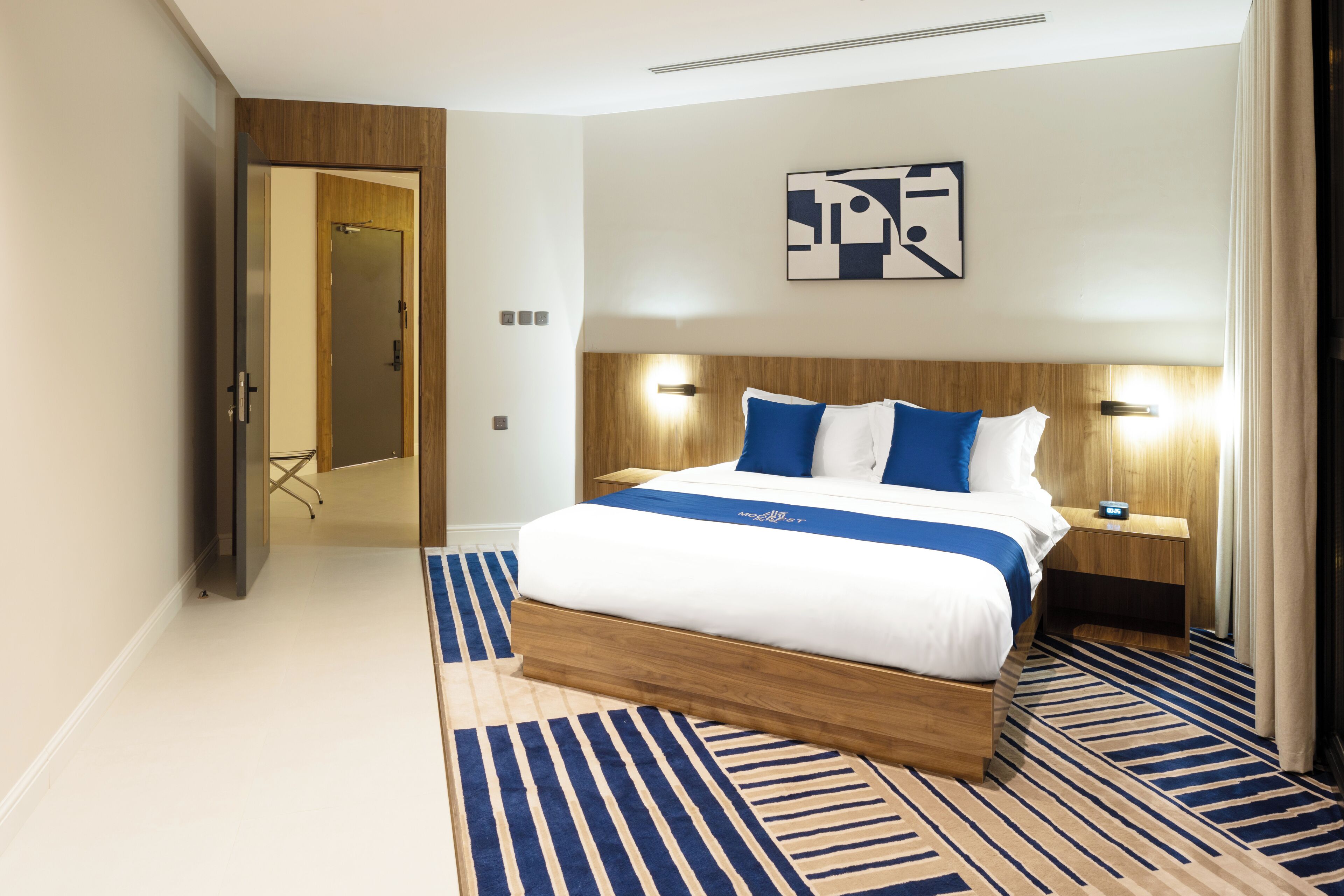 Modrest Hotel 2*