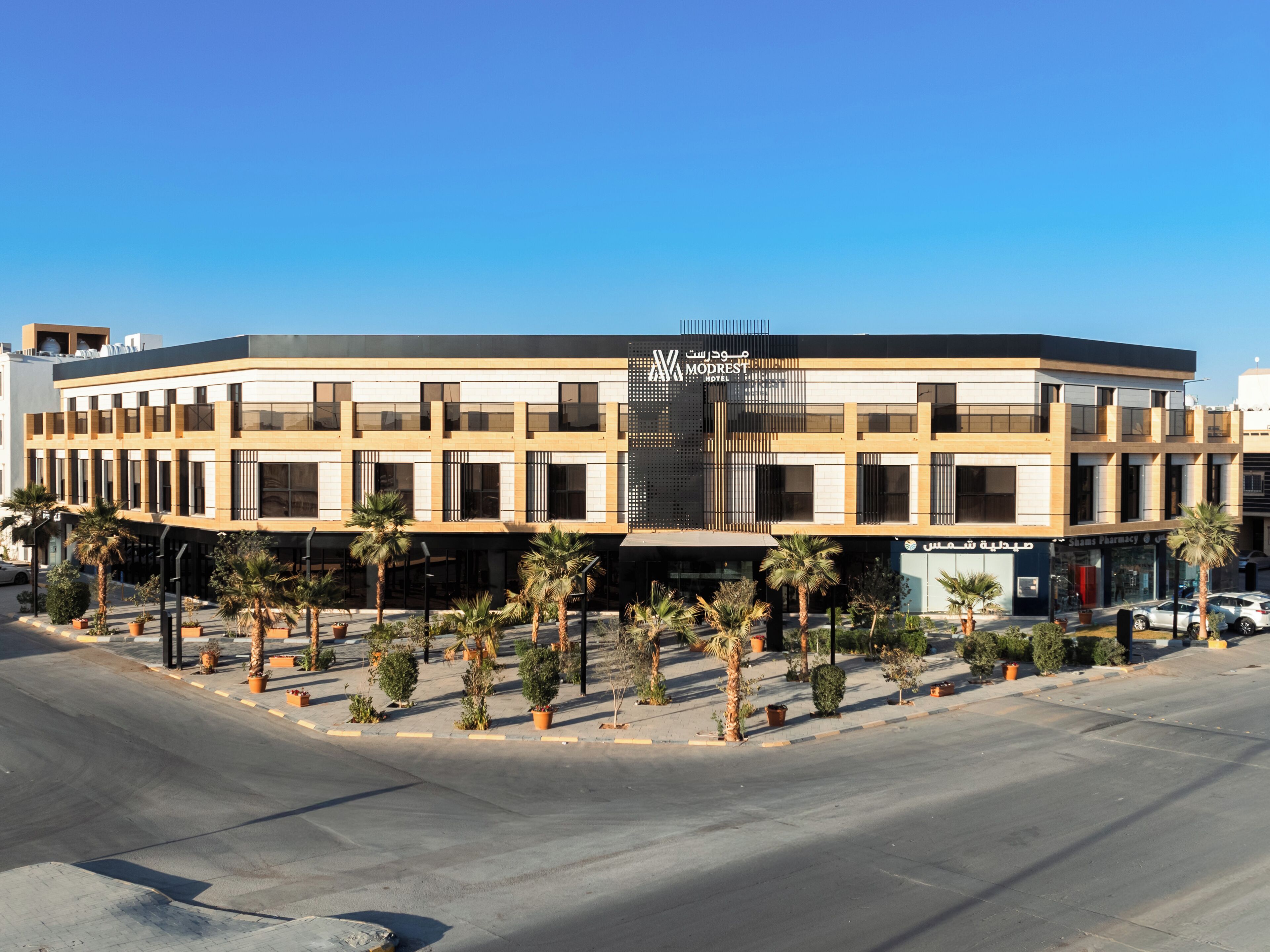 Modrest Hotel 2*