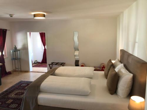 Fenix Hall 4*