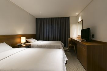 Busan Tourist Hotel 3*