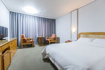Busan Tourist Hotel 3*