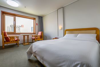 Busan Tourist Hotel 3*