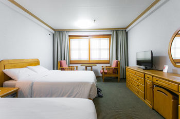 Busan Tourist Hotel 3*