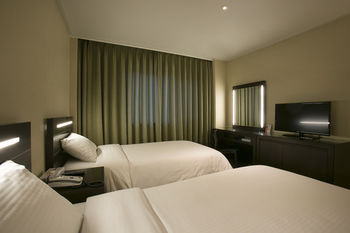 Busan Tourist Hotel 3*