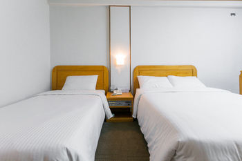 Busan Tourist Hotel 3*