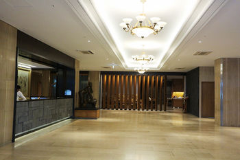 Busan Tourist Hotel 3*
