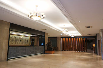 Busan Tourist Hotel 3*