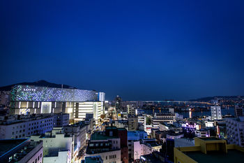 Busan Tourist Hotel 3*