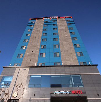 Airport Hotel 3*
