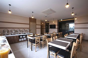 Airport Hotel 3*