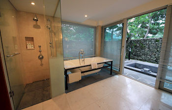 Seaes Hotel & Resort 5*
