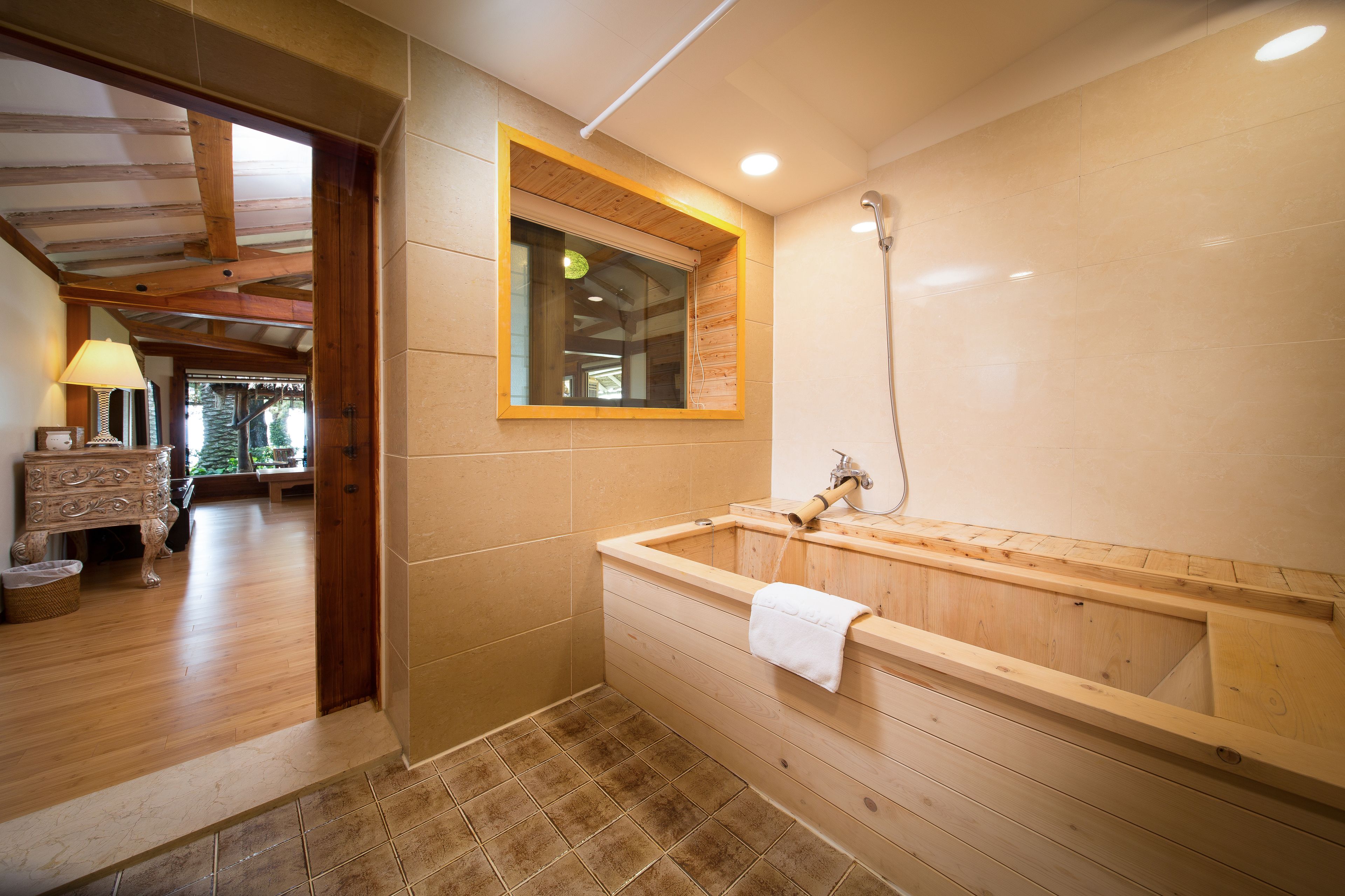 Seaes Hotel & Resort 5*
