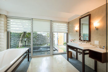 Seaes Hotel & Resort 5*