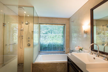 Seaes Hotel & Resort 5*