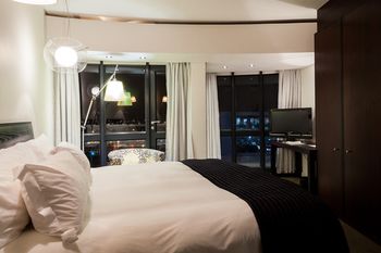 Colosseum Hotel 4*