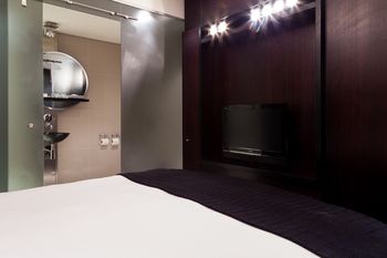 Colosseum Hotel 4*