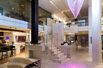 Colosseum Hotel 4*