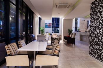 Colosseum Hotel 4*