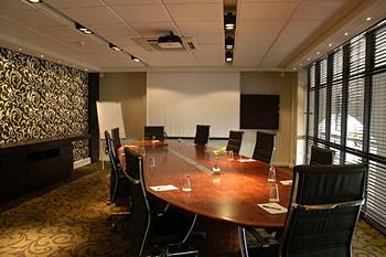 Colosseum Hotel 4*