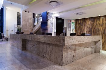 Colosseum Hotel 4*