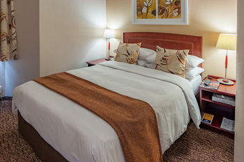 Town Lodge Bellville 2*