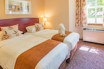 Town Lodge Bellville 2*