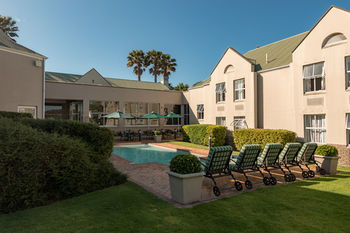 Town Lodge Bellville 2*