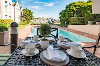 Town Lodge Bellville 2*