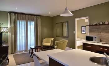Protea Hotel by Marriott Cape Town Durbanville 3*
