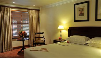Premier Hotel Falstaff 4*