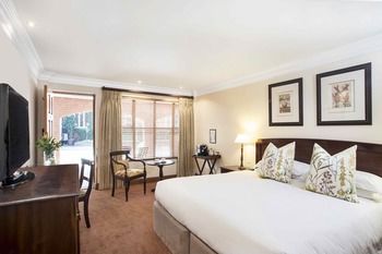 Premier Hotel Falstaff 4*