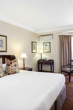 Premier Hotel Falstaff 4*