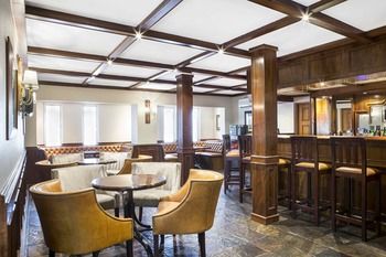 Premier Hotel Falstaff 4*