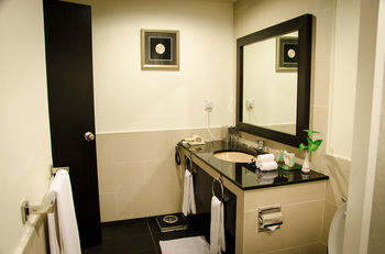 Mutiara Taman Negara 3*
