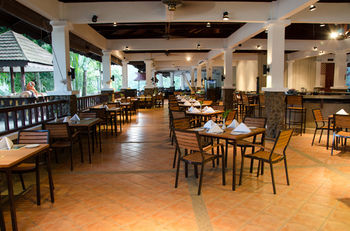Mutiara Taman Negara 3*