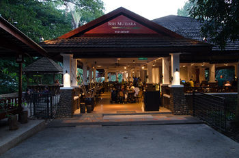 Mutiara Taman Negara 3*