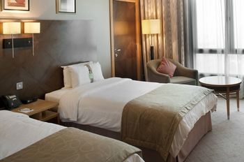 Millennium Central Kuwait Downtown 4*