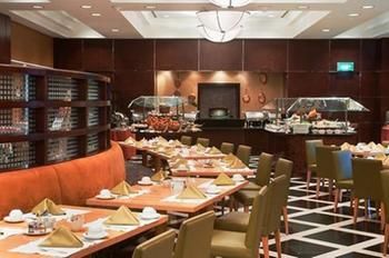 Millennium Central Kuwait Downtown 4*