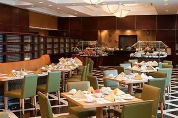 Millennium Central Kuwait Downtown 4*