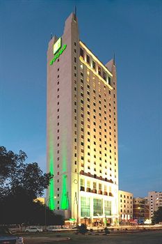Millennium Central Kuwait Downtown 4*