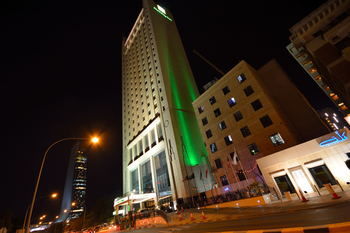 Millennium Central Kuwait Downtown 4*