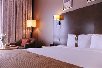 Millennium Central Kuwait Downtown 4*