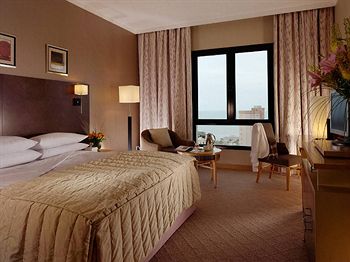 Millennium Central Kuwait Downtown 4*