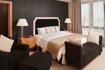 Millennium Central Kuwait Downtown 4*