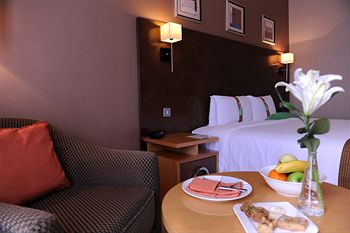 Millennium Central Kuwait Downtown 4*