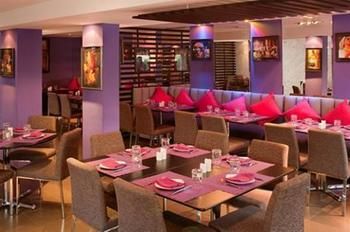 Millennium Central Kuwait Downtown 4*