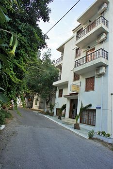 Anthemis Hotel 2*