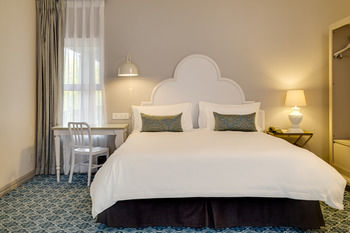 Protea Hotel by Marriott Cape Town Mowbray 3*
